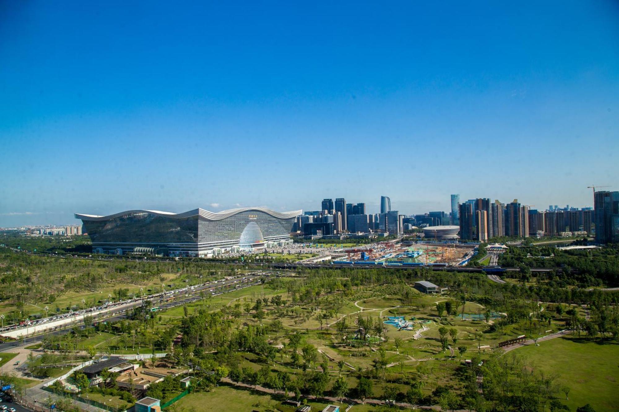 Holiday Inn Chengdu Century City-Easttower מראה חיצוני תמונה